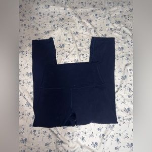 CROPPED LULULEMON LEGGINGS